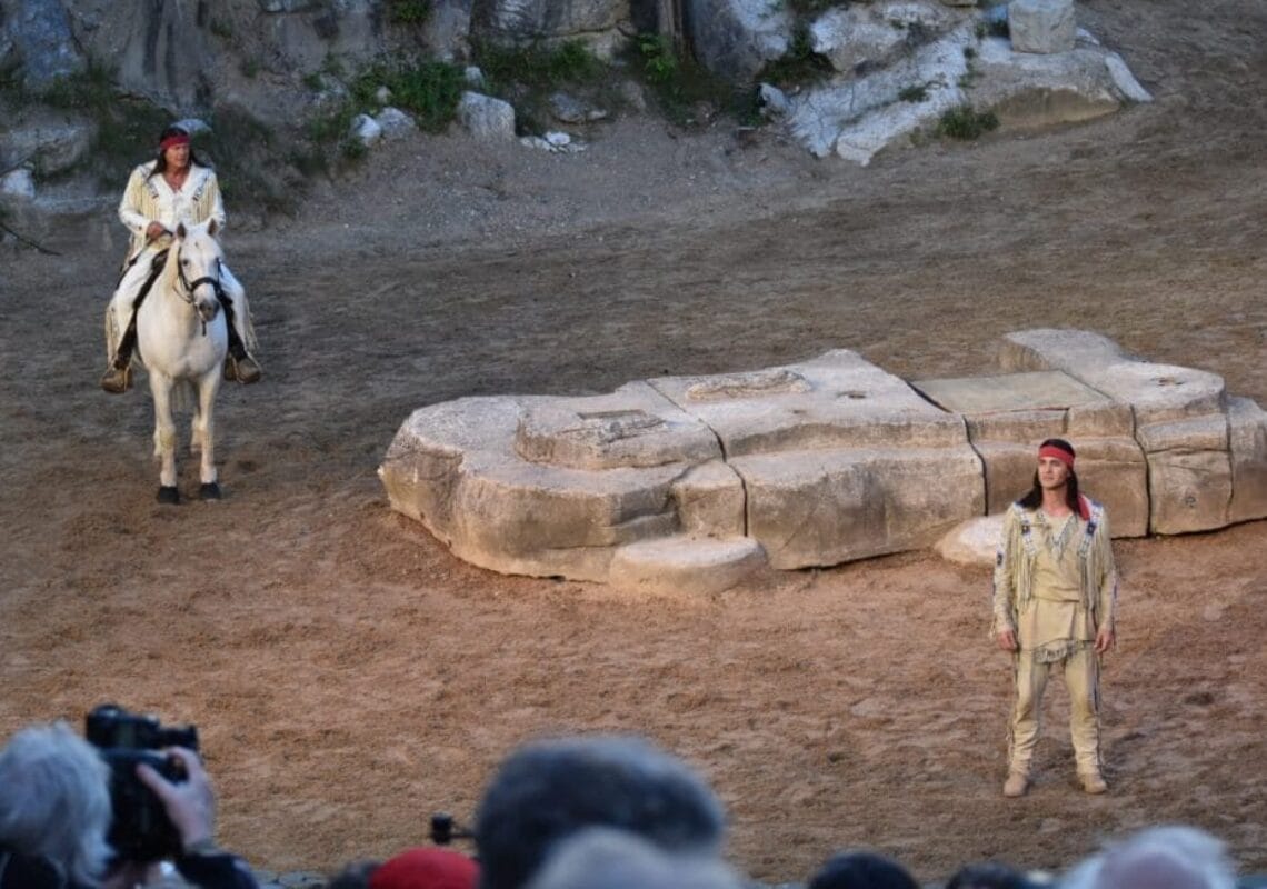 karl-may-spiele-2024-die-schoensten-szenenfotos-aus-winnetou-ii-ribanna-und-old-firehand-(48)