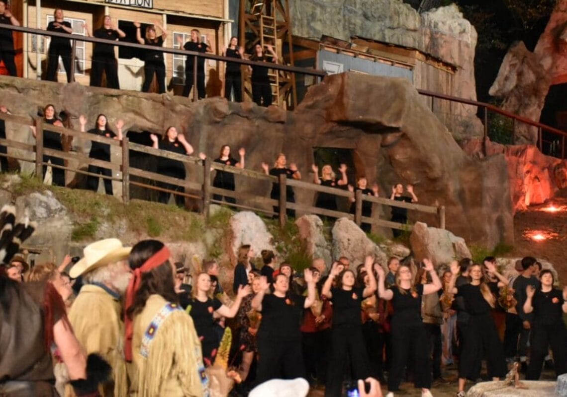 karl-may-spiele-bad-segeberg-2025-die-schoensten-fotos-der-halbblut-premiere-(32)