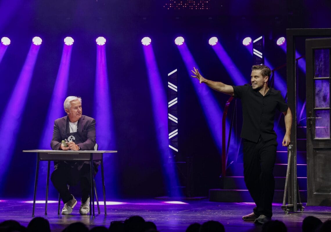 Deutscher Musical Theater Preis 2024 - Die Gala im Theater des Westens in Berlin, am 21.10.2024. Die Preisverleihung auf der Bühne im Theater des Westens.Der Deutsche Musical Theater Preis ist einer der wichtigsten Bühnenpreise Deutschlands und zudem die einzige Auszeichnung für deutschsprachige Musicals, die von Profis an Profis verliehen wird. In 16 Kategorien nominiert die Deutsche Musical Akademie herausragende deutschsprachige Musicalproduktionen aus der Spielzeit 2023/2024 und lobt einen Ehrenpreis aus. Der Deutsche Musical Theater Preis wird am 21. Oktober im Rahmen einer großen Gala im Theater des Westens in Berlin verliehen. Durch den Abend führt Jannik Schümann. Zur Preisverleihung sind zahlreiche prominente Gäste aus Kultur, Politik und Show-Business eingeladen.Photo: Deutsche Musical Akademie/mmacm.com