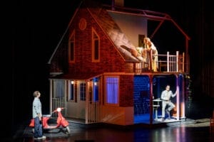 Mit Musical "Hello! Again?" liefert Thomas Hermanns ein tiefgehendes Stück, das man so nicht erwartet hätte! » Hello! Again? Mit Musical "Hello! Again?" liefert Thomas Hermanns ein tiefgehendes Stück, das man so nicht erwartet hätte! » Hello! Again?